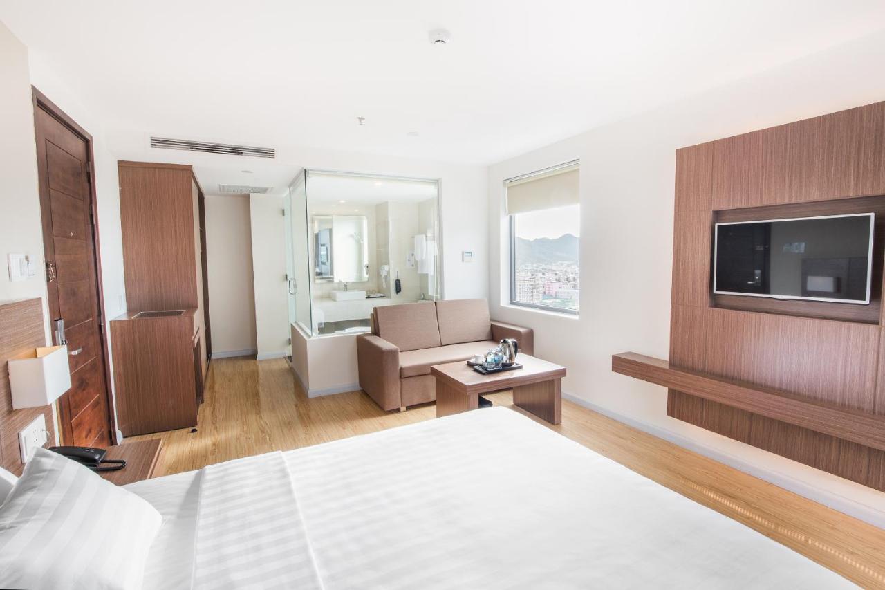 King Town Grand Hotel & Wedding Center Να Τρανγκ Εξωτερικό φωτογραφία