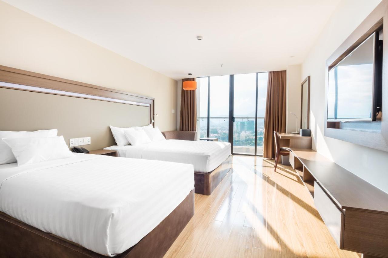 King Town Grand Hotel & Wedding Center Να Τρανγκ Εξωτερικό φωτογραφία