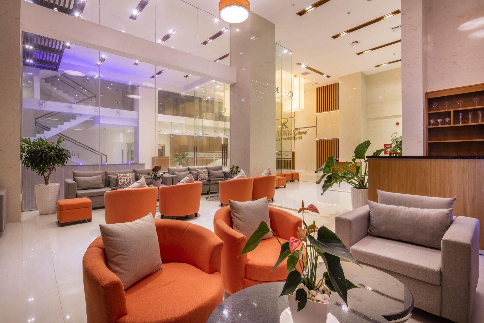 King Town Grand Hotel & Wedding Center Να Τρανγκ Εξωτερικό φωτογραφία
