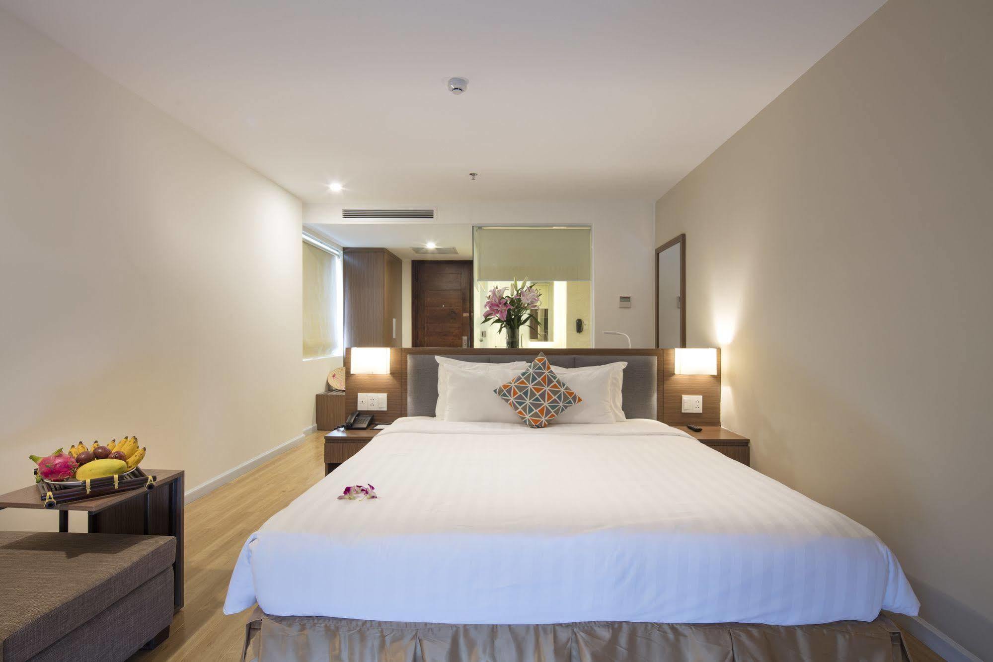 King Town Grand Hotel & Wedding Center Να Τρανγκ Εξωτερικό φωτογραφία